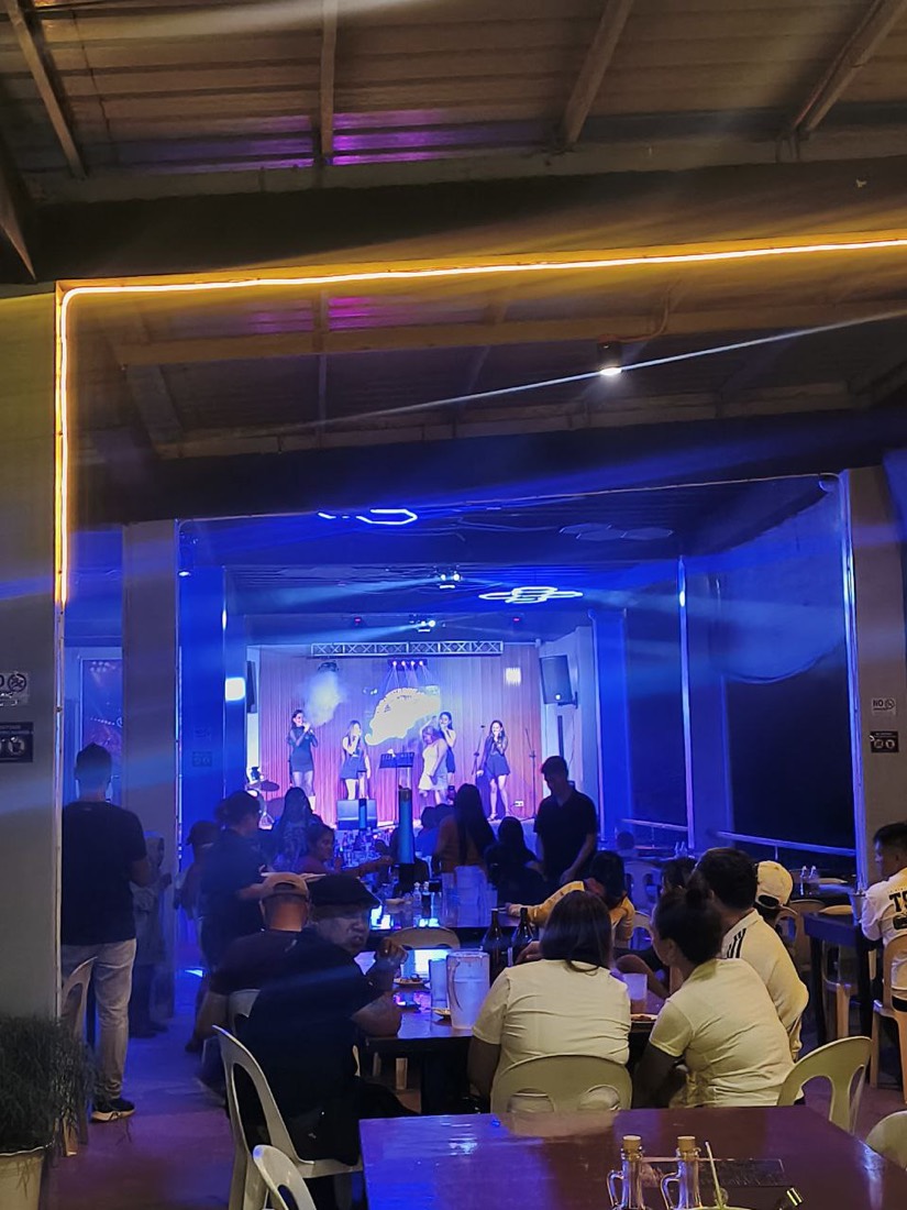 Guests filling the venue on a live music night